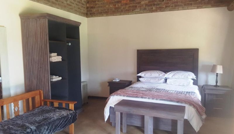 Standardzimmer - African Flair Country Lodge