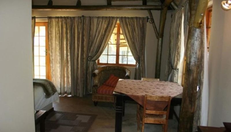 Info - African Flair Country Lodge