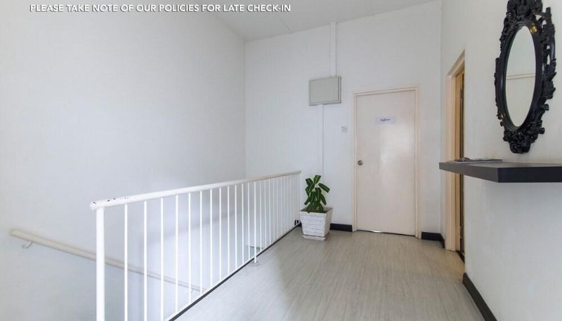 Hotel interior - ZEN Rooms Sahabat Guesthouse