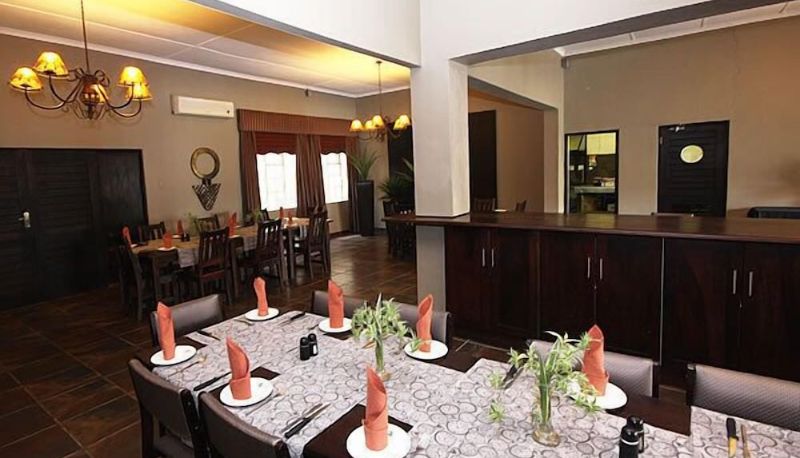 Restaurant - Angora Lodge