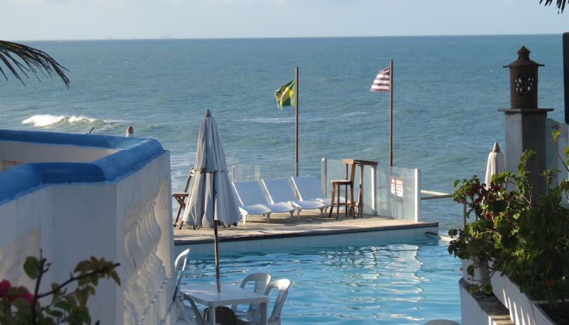 Pool - La Suite Praia Hotel