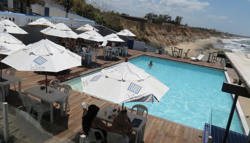 Basen - La Suite Praia Hotel