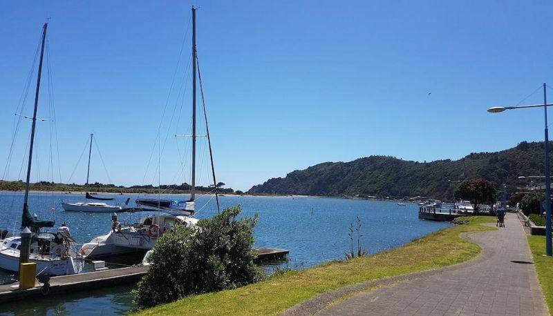 Entorno - Whakatane Hotel