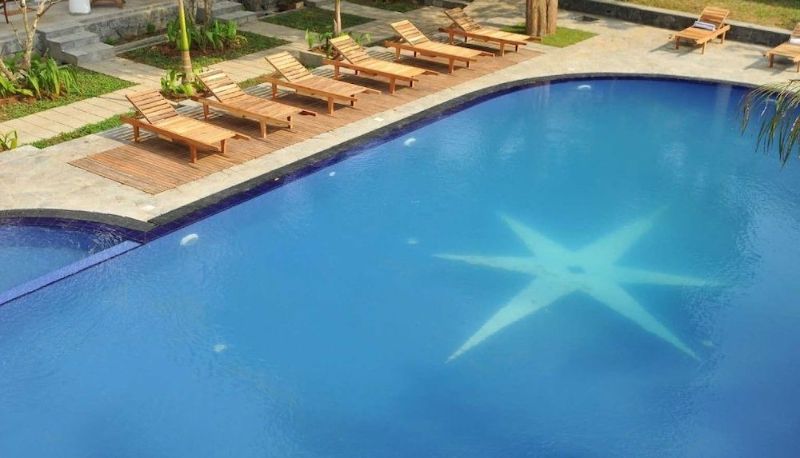 Piscina - Peacock Wild Yala