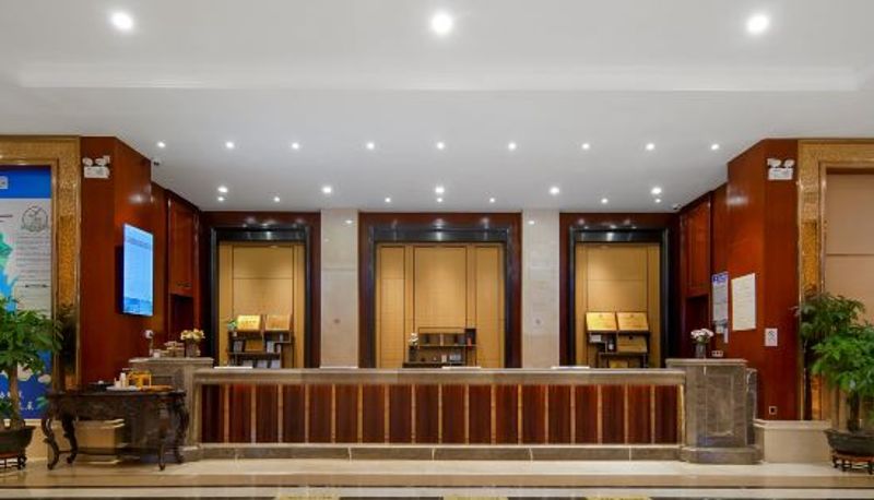 Rezeption - Venus Royal Hot Spring Hotel Yangxi