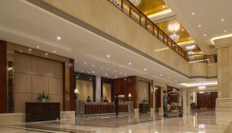 Rezeption - Venus Royal Hot Spring Hotel Yangxi