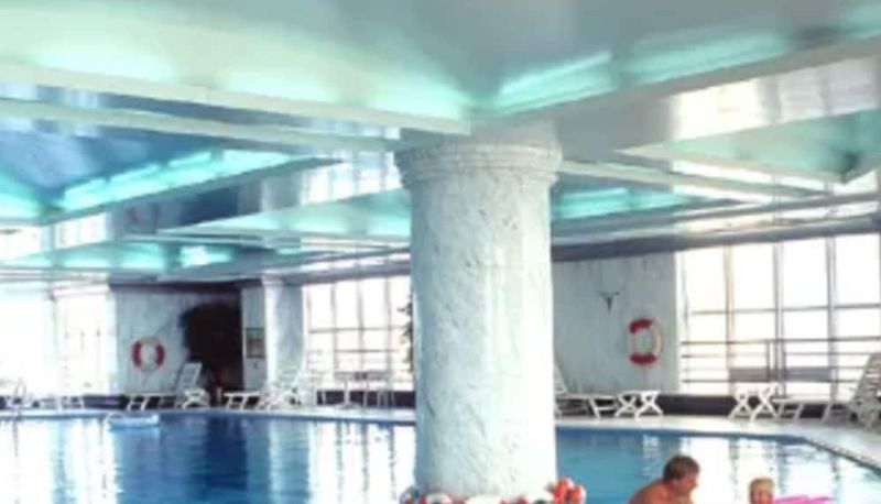 Zwembad - Ramada Plaza by Wyndham Tian Lu Hotel Wuhan