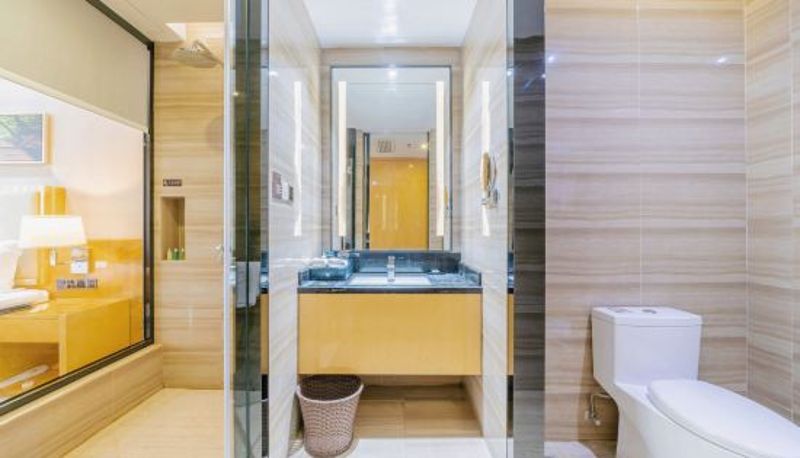Room - Golden Phoenix International Hotel