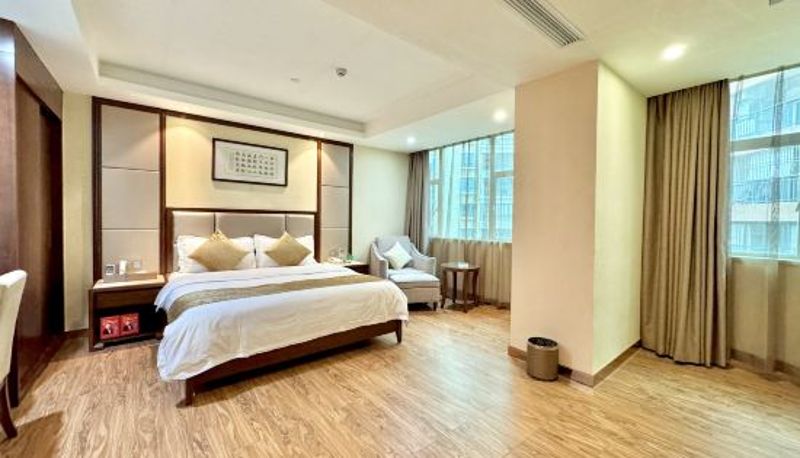 Camera - Zhonglian Harbor Hotel