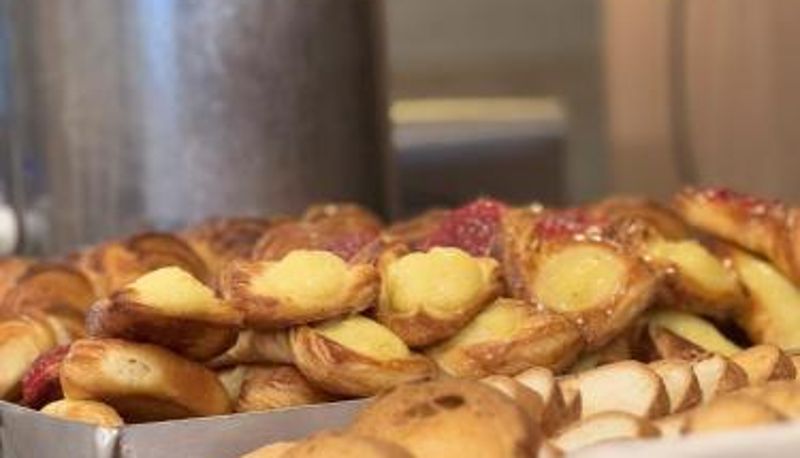 Frühstücksraum innerhalb des Restaurants - Hotel San Rafael