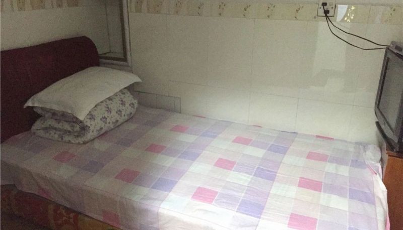 Room - West Lake Hotel