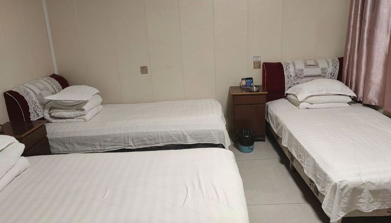 Room - West Lake Hotel