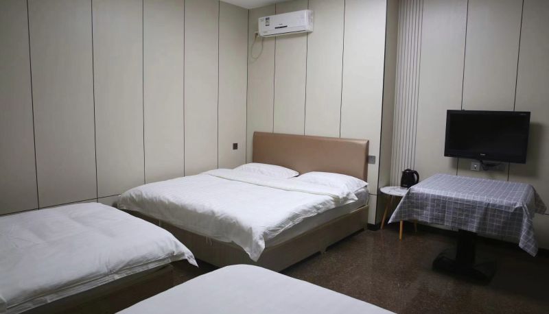 Camera - Yijia Fashion Hotel
