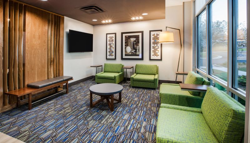 Lobby - Holiday Inn Express & Suites ATLANTA N - WOODSTOCK by IHG