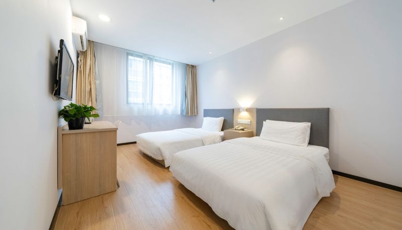 Zimmer - Hanting Shanghai Huinan Yuzhou Commercial Plaza Hotel