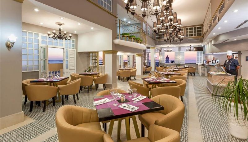 Restaurant - Meliá San Carlos