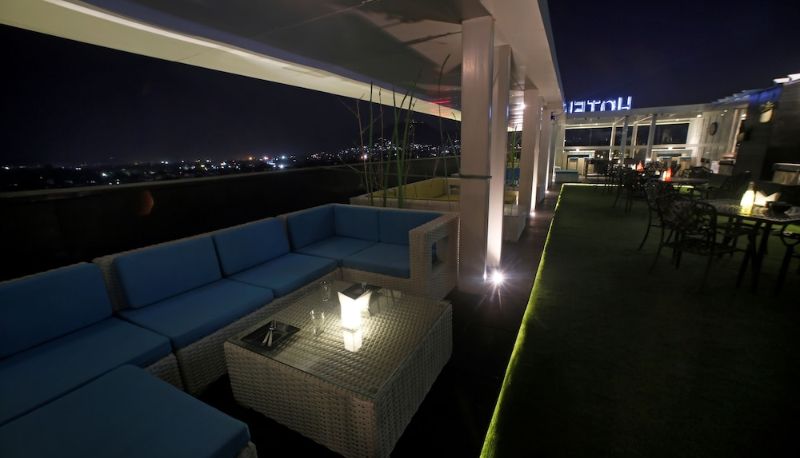 Restoran - Hotel LN Courtyard