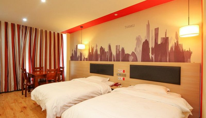 Zimmer - a subsidiary of Rujia Group  Jingjiang Bus Terminal Huayi Selected Hotel Xingye Road