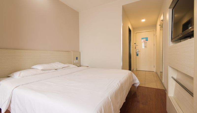 Info - Hanting Urumqi Railway Bureau Subway Station Hotel
