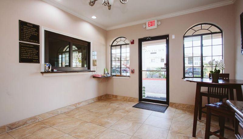 Lobby - Palace Inn Copperfield