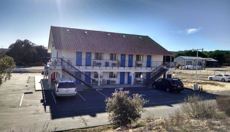 ホテルの屋外エリア - CA Back Country Inn Boulevard