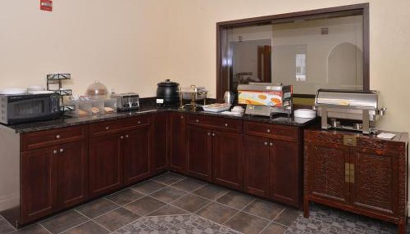 Restoran içinde kahvaltı salonu - Colorado Blue Spruce Inn-Meeker
