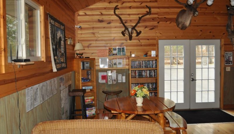 Sala de reuniones - Red Moose Lodge