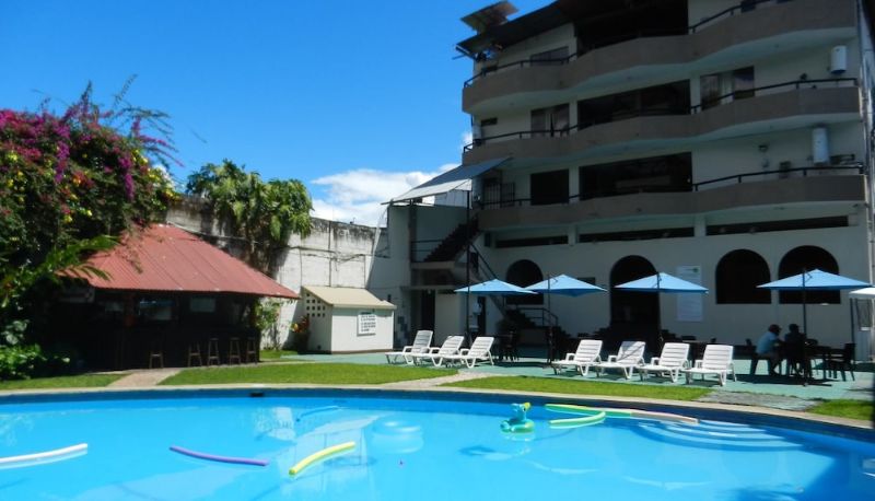 Pool - Chanchamayo Inn