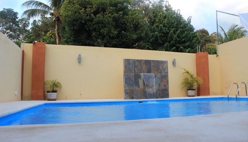 Piscina - Terracota Corner Room