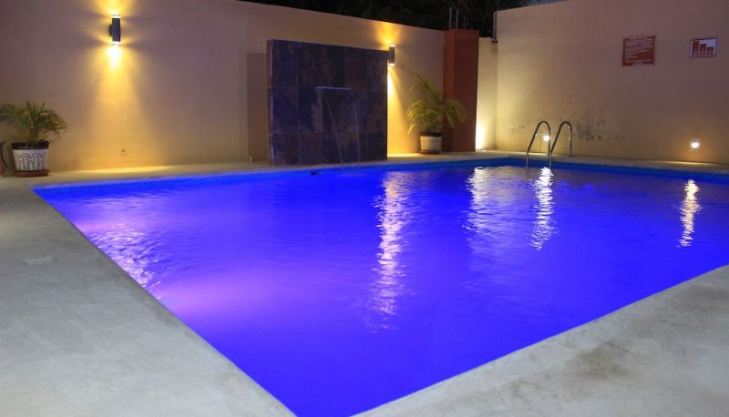 Piscina - Terracota Corner Room