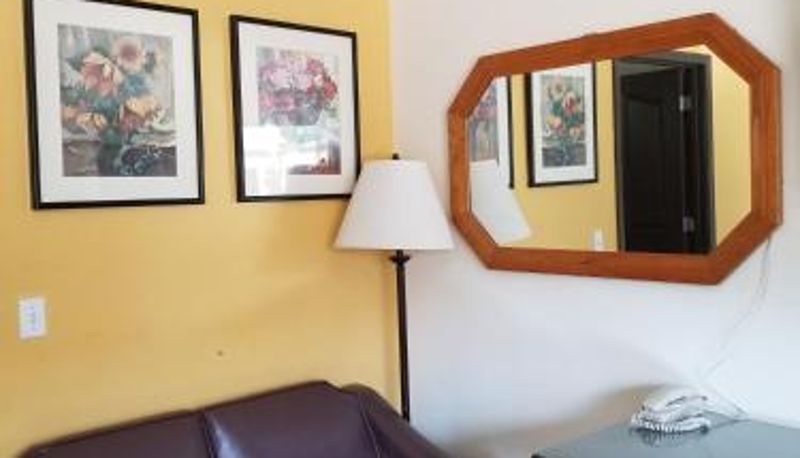 Habitación familiar - Casa Bella Inn Downtown LA