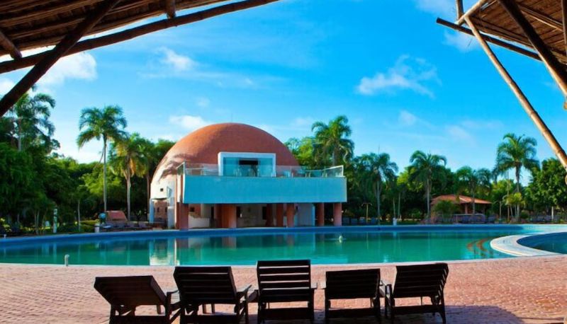 Piscina - Terramia Resort