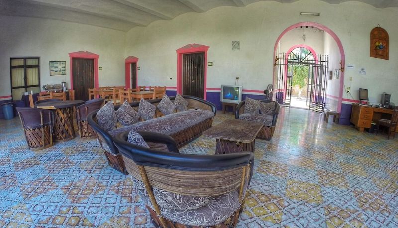 Hall - Hacienda St Cruz El Fuerte