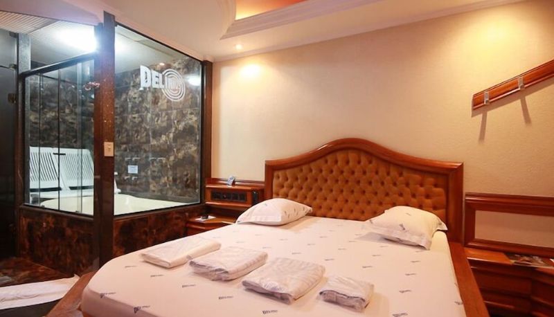 Info - Delirius Motel - Adults Only
