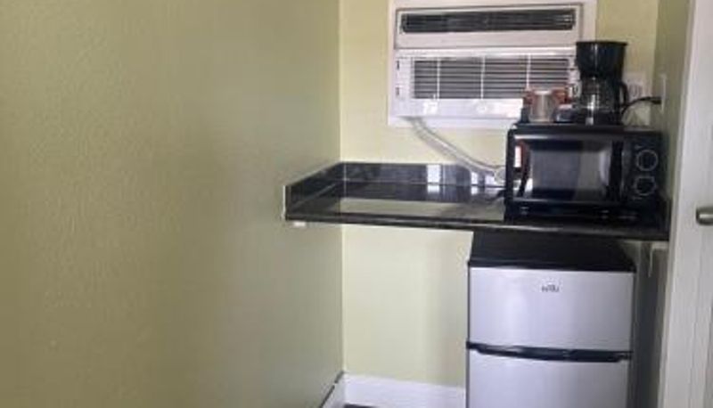 Standart oda - American Inn - Grover beach - Pismo Beach
