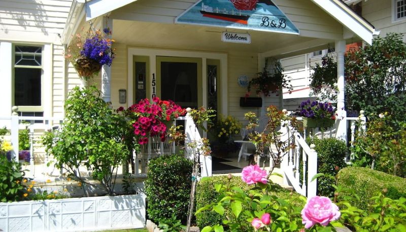 Giardino - Rose River Inn B&B