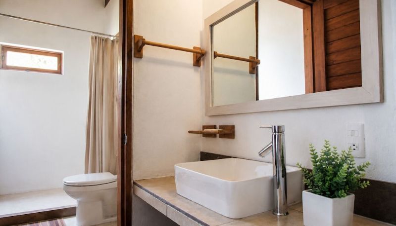 Bathroom - Hotel Meson de Valle