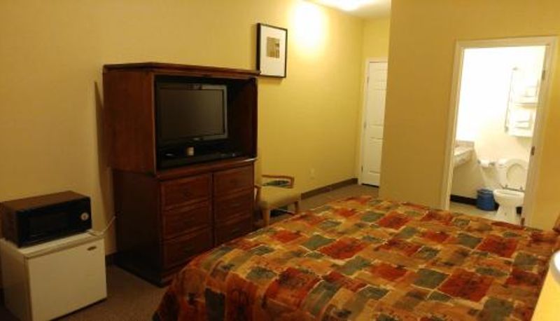 Oda - Country Regency Inn & Suites