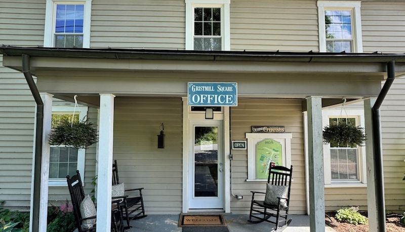 Receção - The Inn at Gristmill Square