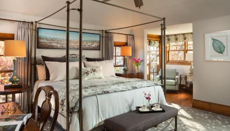 Oda - Inn on Lake Granbury a Boutique Hotel