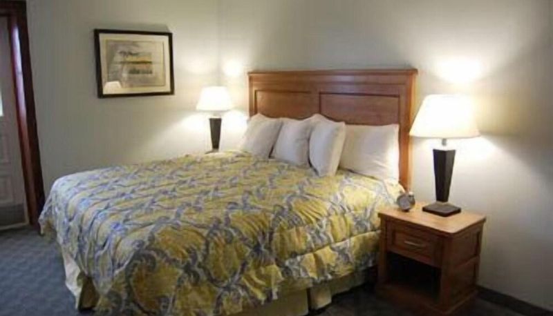 Camera standard - Marina Inn & Suites