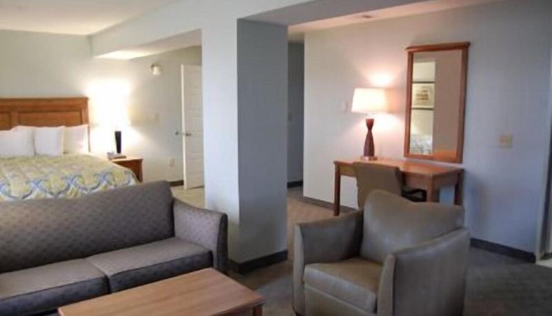 Camera standard - Marina Inn & Suites