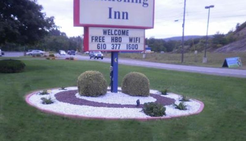 Info - Mahoning Inn