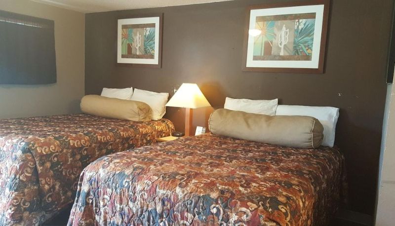 Apartment - Thunderbird Motel