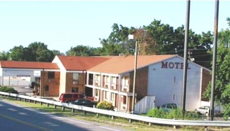 Informacje - Executive Inn
