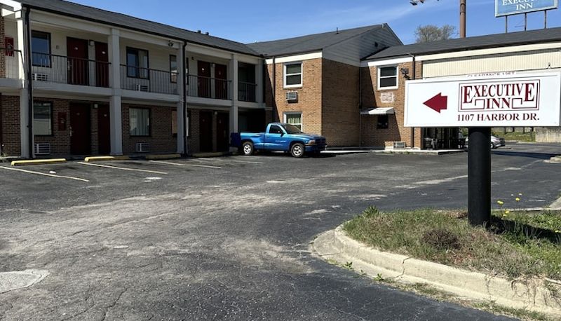 Informacje - Executive Inn