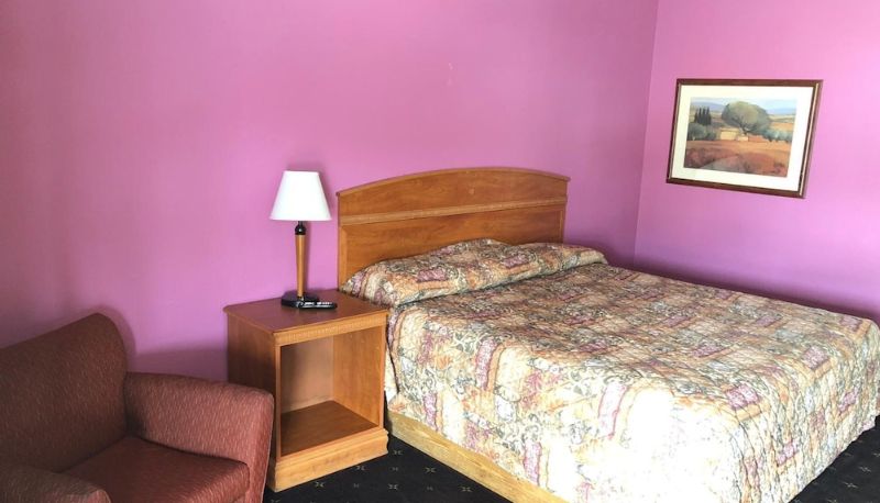 Camera standard - Frontier Motel