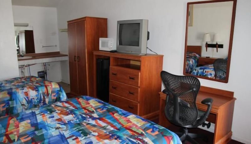 Camera standard - Frontier Motel