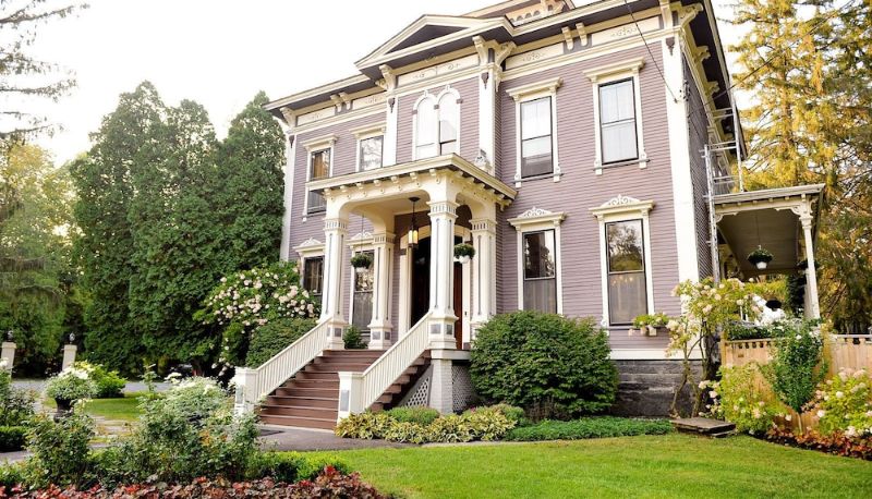 Info - The Mansion of Saratoga