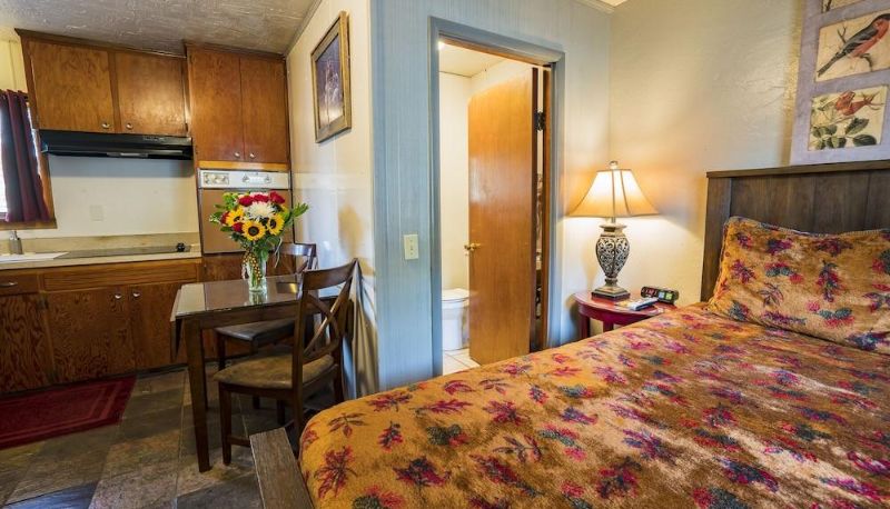 Standardzimmer - The Lodge at Detroit Lake